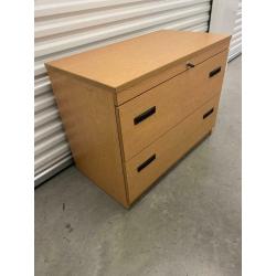 FILING CABINET. Free delivery!!!