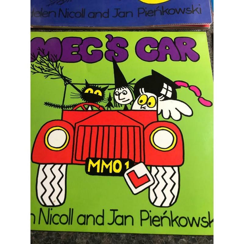 Bundle of Meg and mog books