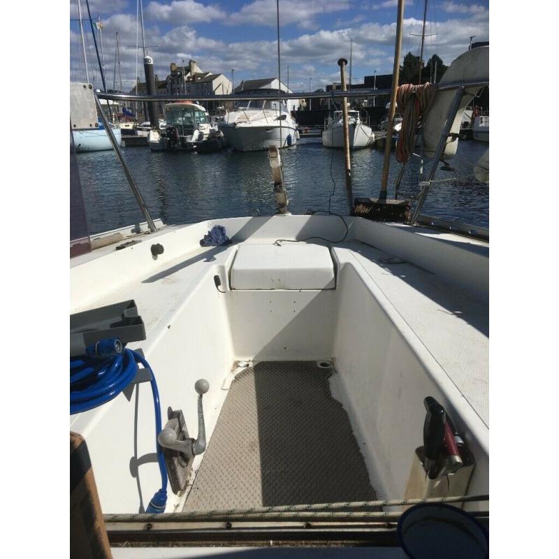 1978 Eygthene 24ft sailing boat/house boat with MOORING in WHITEHAVEN!