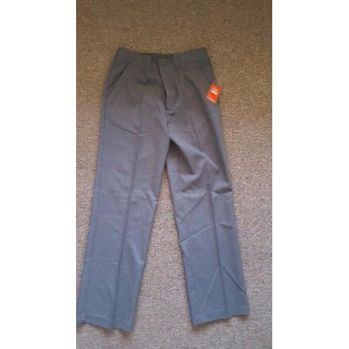 F&F School boys trousers (grey) 12-13 y/o (brand new with label), ?4