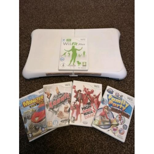Nintendo wii games and board