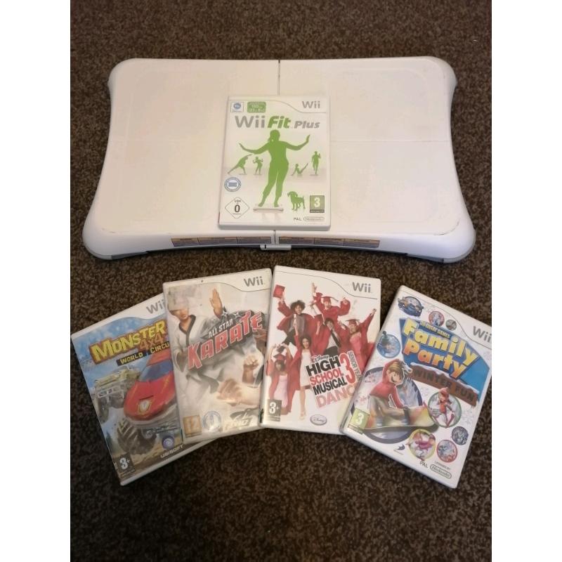 Nintendo wii games and board