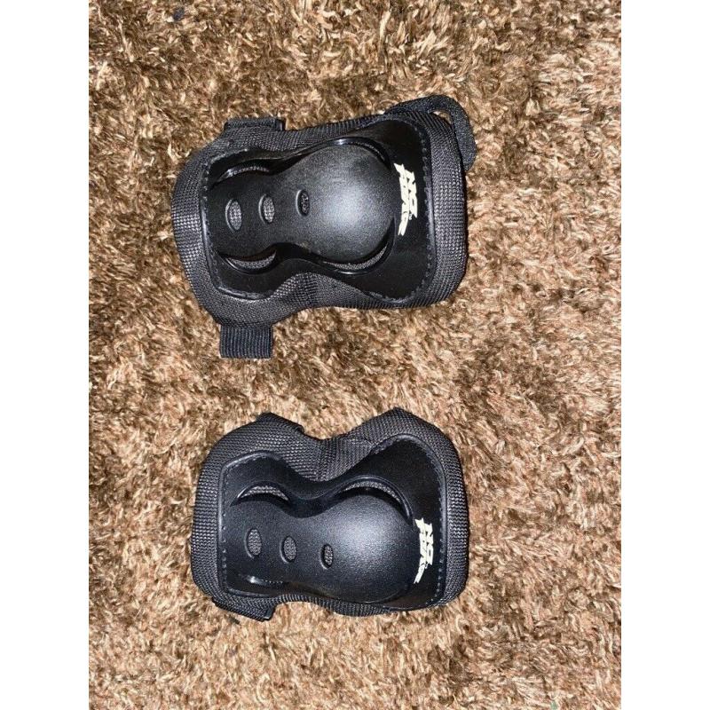 Boys safety set