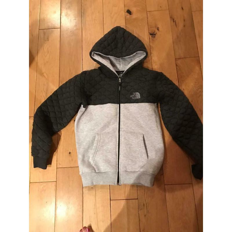 Bnwt boys north face tracksuit size 176 12/13