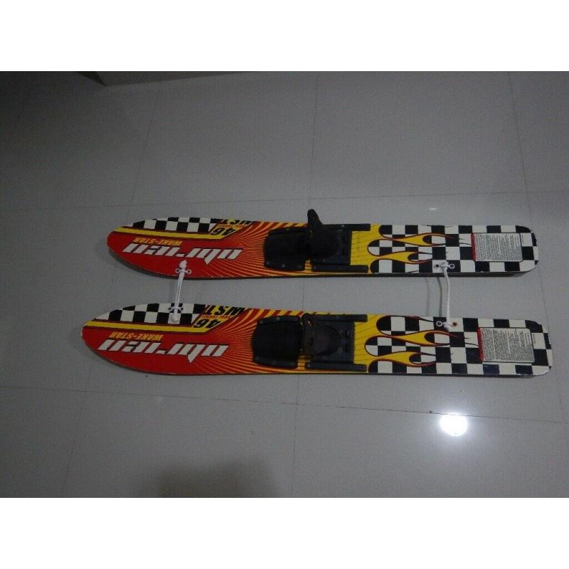 Childrens water skis