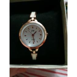 Ladys Quartz watch