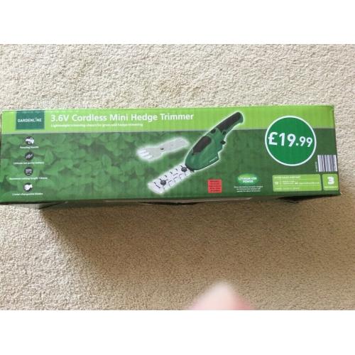 Mini Hedge Trimmer