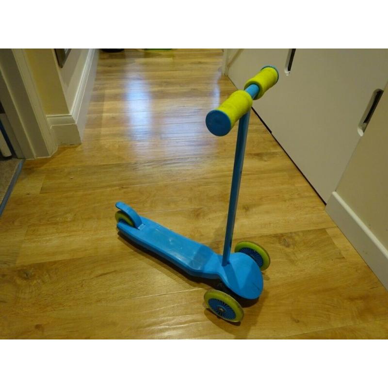 Child's scooter (kid's scooter)