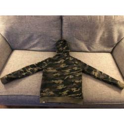 Boys Large North Face camo hoodie