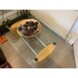 Free Coffee table with free ornaments