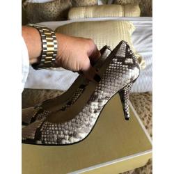 BOXED, UNWORN SIZE 38/UK5 SNAKESKIN PRINT