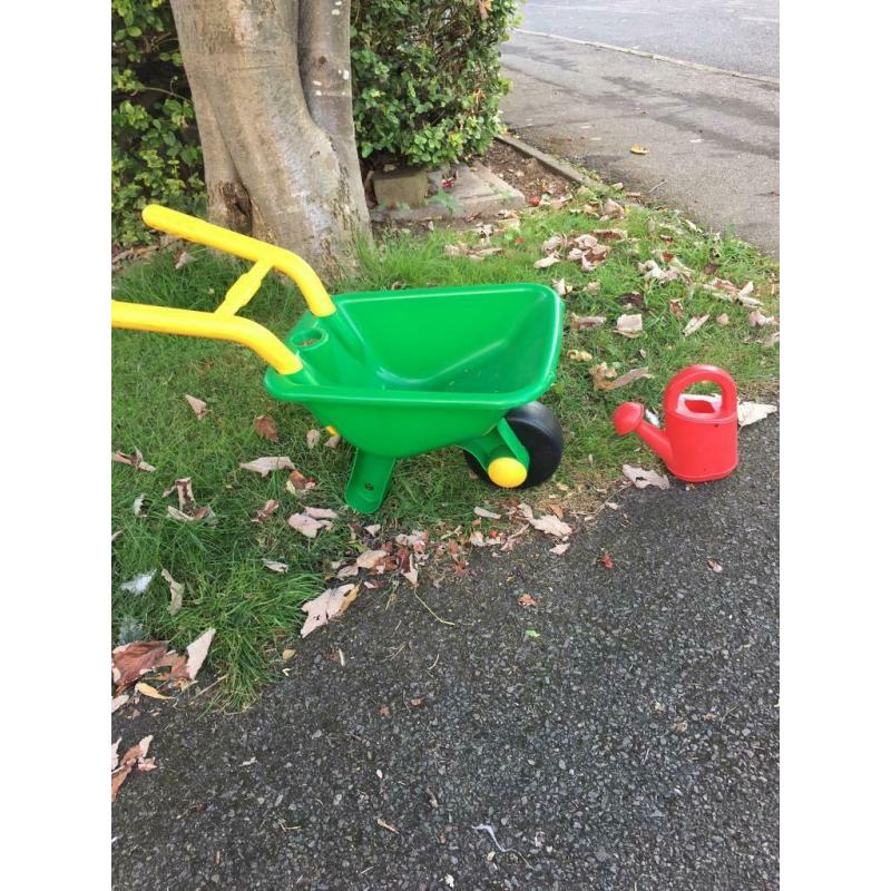 Child?s toy gardening set (mower/barrow/can)