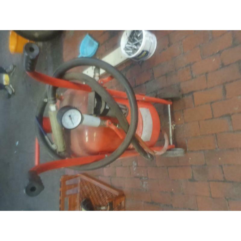 Clarke paint blaster