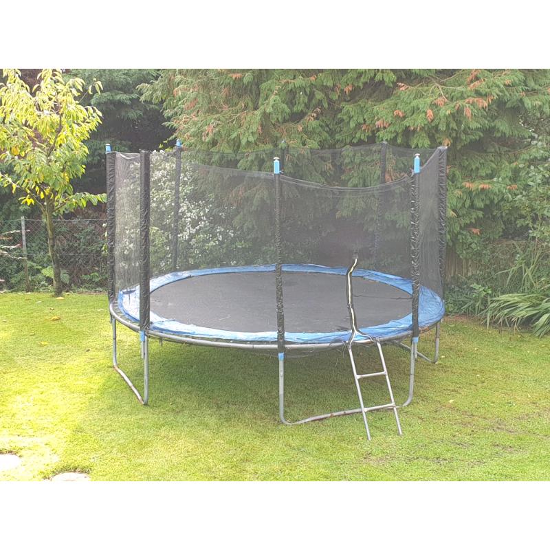 12 foot trampoline