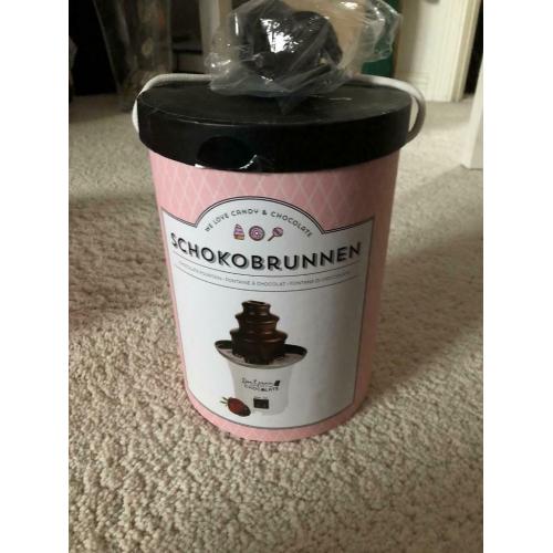 Mini chocolate fountain