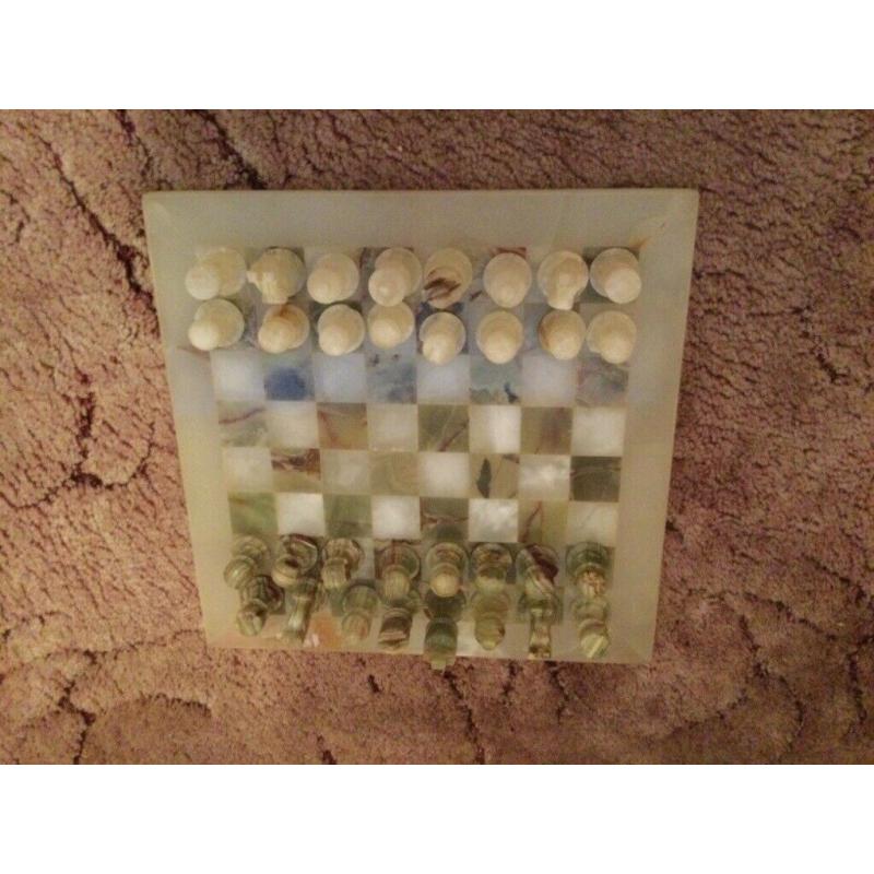 Marble/Oynx chess set