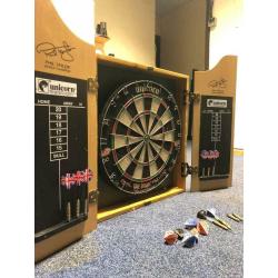 Dart board