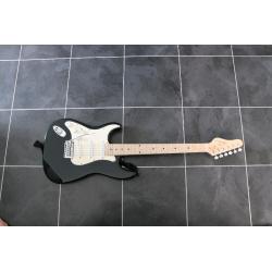 Line 6 spider IV 75 and left handed westwood electric guitar
