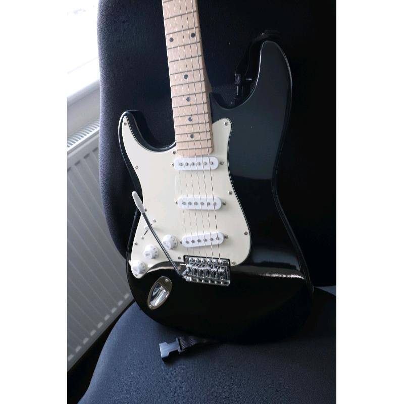 Line 6 spider IV 75 and left handed westwood electric guitar