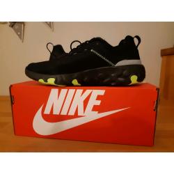 Boys Nike Trainers - Size 4.5