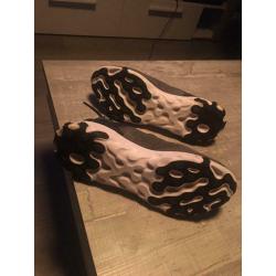 Men?s trainers
