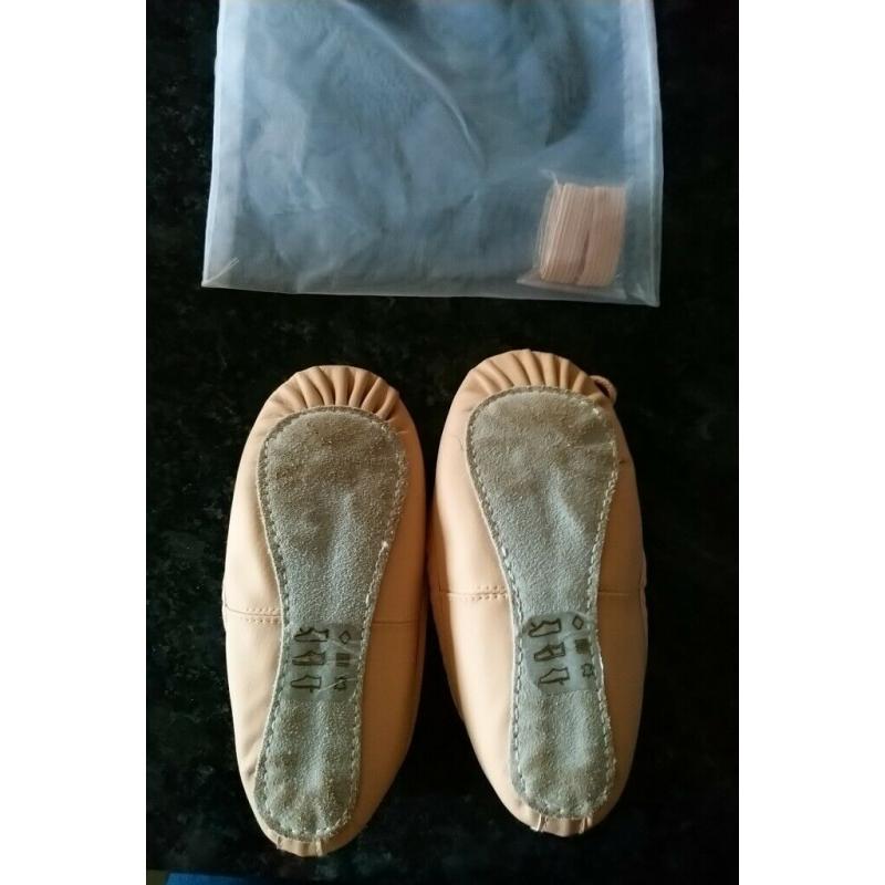 Kids ballet and dance shoes, size 9.